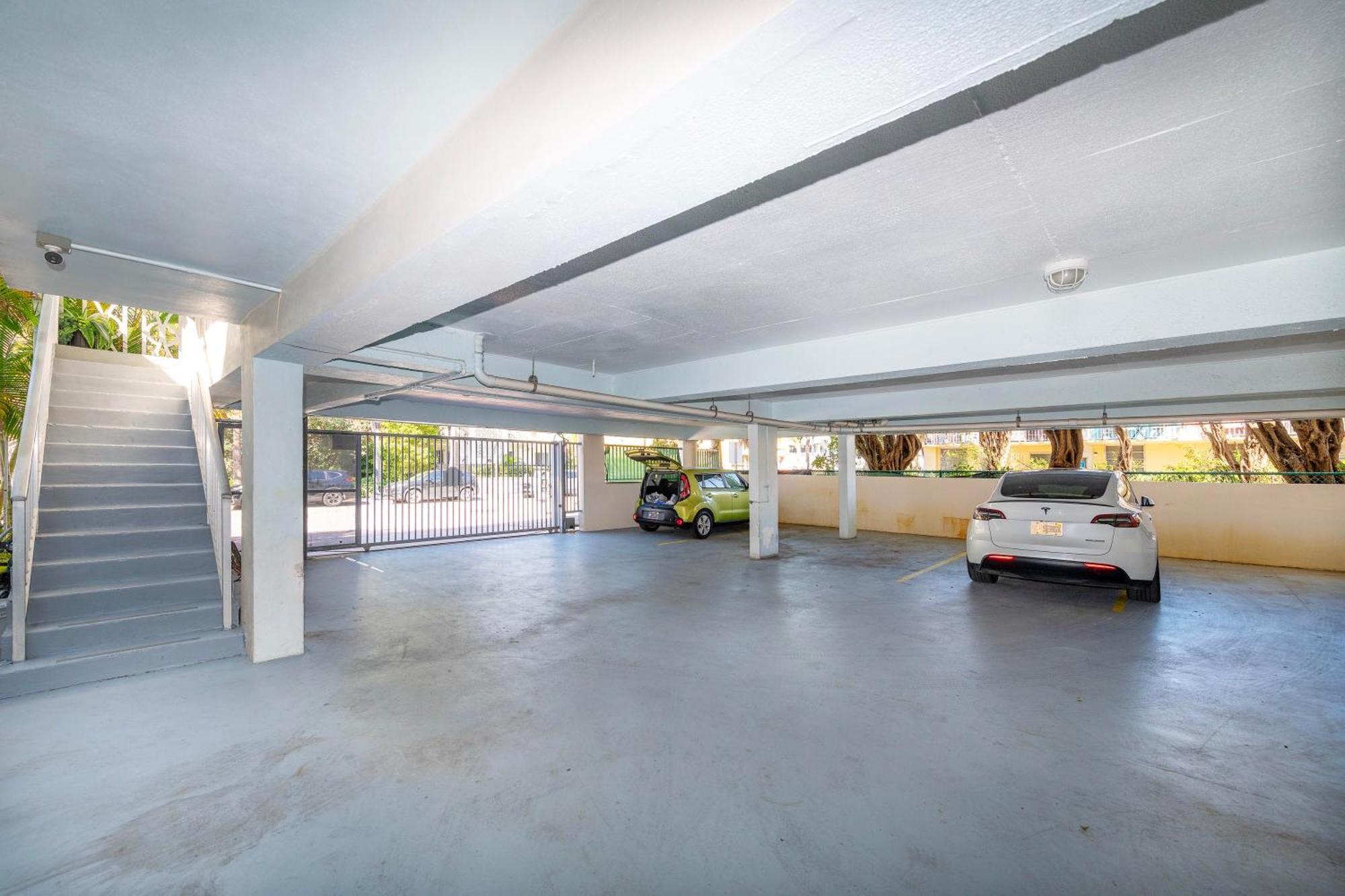 Sofi Beach Apartments Miami Beach Eksteriør billede